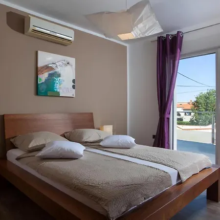 Luxus Grey Soul Mit Pool In Σπίτι διακοπών